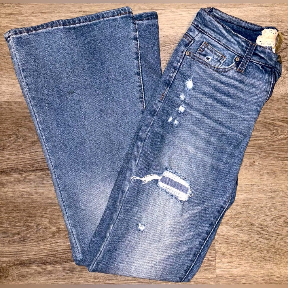 Women's Blue Distressed Jeans